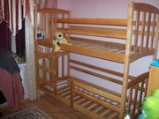 Двухъярусные детские кровати разных моделей